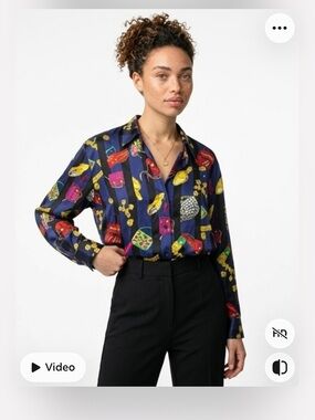 Vintage escada 100% silk “accessories” blouse